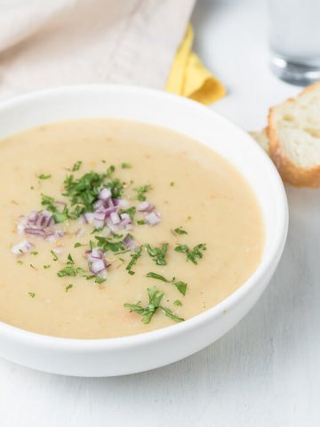cream of garlic soup served with crusty bread