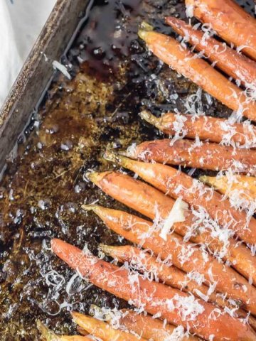 Balsamic and Garlic Roasted Carrots with Parmesan | www.infinebalance.com #recipe
