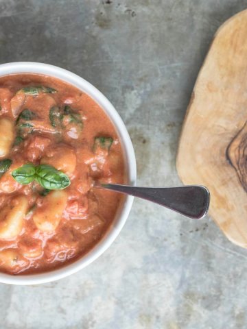creamy tomato gnocchi soup with spinach